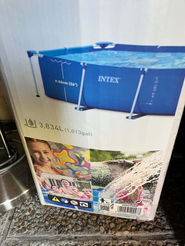 Buizen en stukken opzet zwembad, Ophalen, Zo goed als nieuw