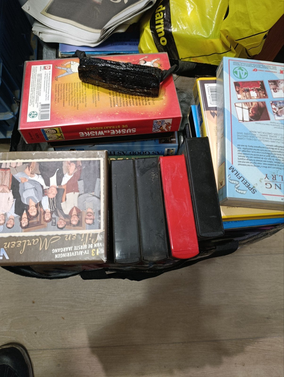 Volle kabas VHS video films waarvan "Lili en Marleen", Cd's en Dvd's, Ophalen, Gebruikt, Alle leeftijden, Komedie
