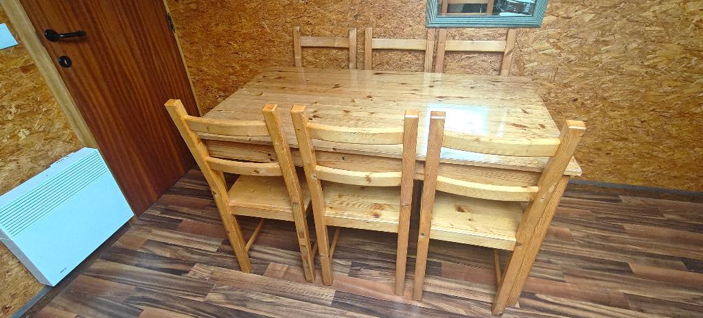 Complete Eethoek: Massief Houten Tafel + 6 Stoelen (Grenen), Huis en Inrichting, Complete eetkamers, Gebruikt, 6 tot 8 stoelen
