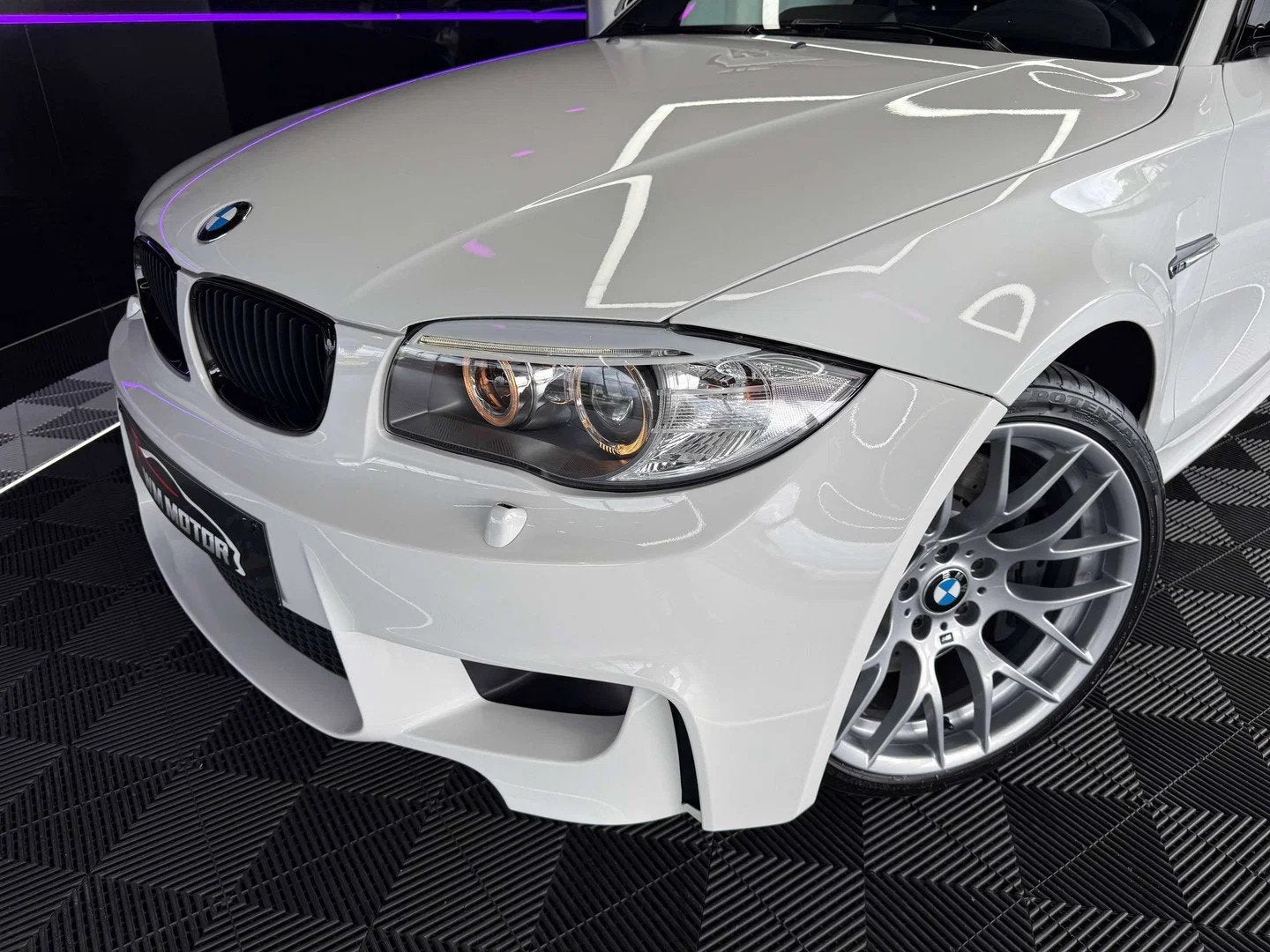 BMW 1 Serie M Coupé 3.0i, Achat, Entreprise, Boîte manuelle, 1 kg