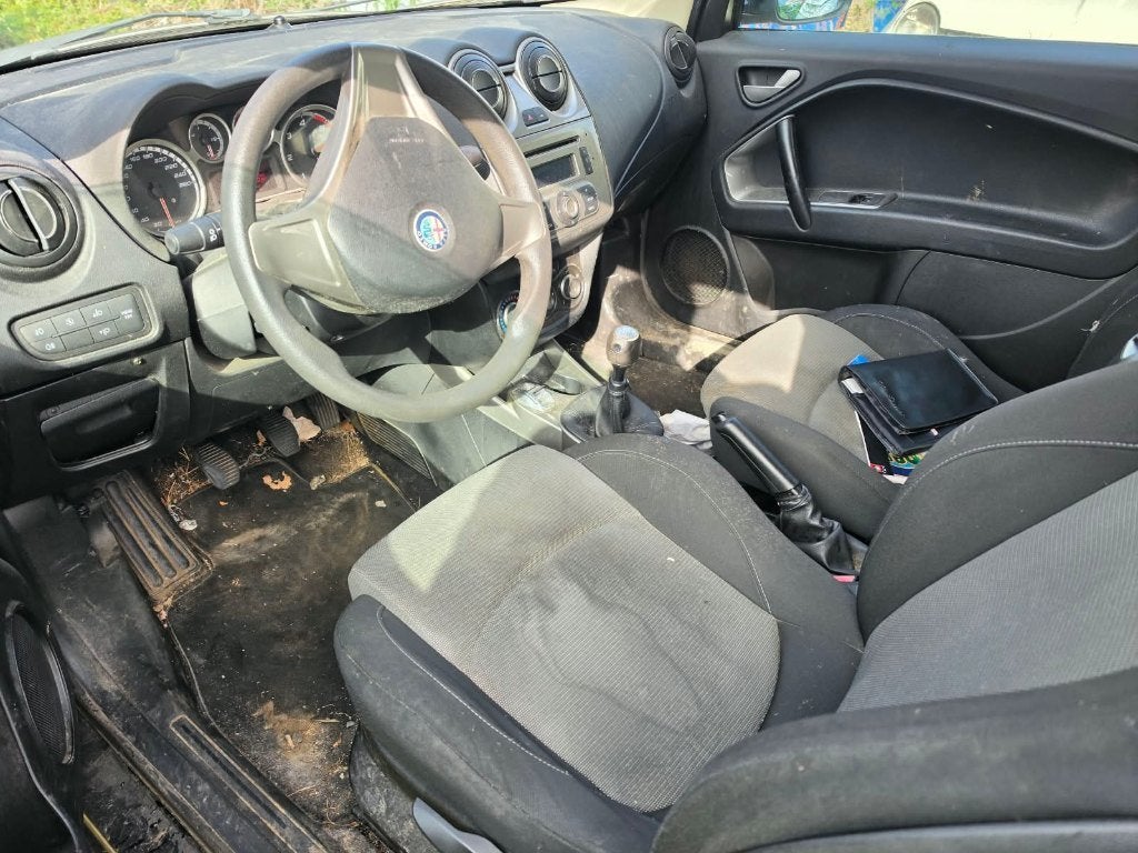 ALFA ROMEO MITO EXPORT, Voorwielaandrijving, Euro 5, Stof, Zwart
