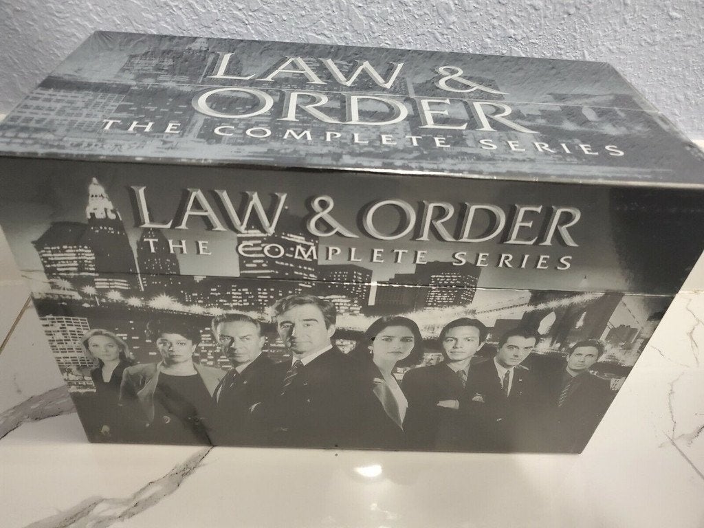 Law and order complete series (20 seasons) + 21-24 los, Ophalen of Verzenden, Nieuw in verpakking, Engels, Engels
