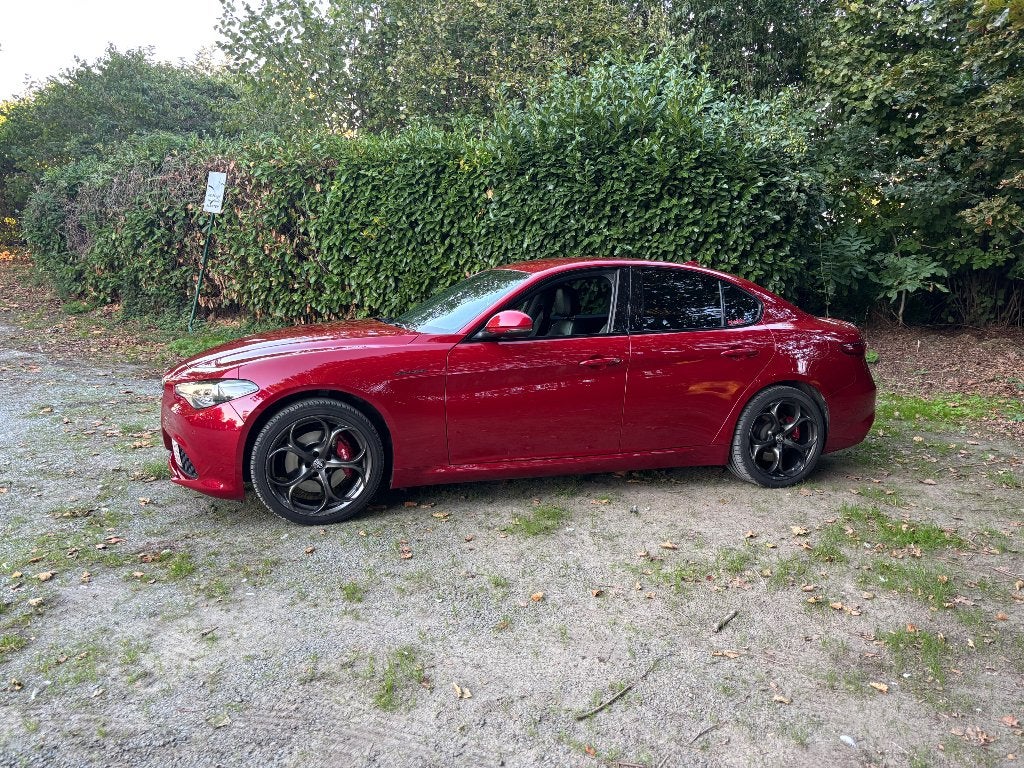 Alfa Romeo Giulia Velocé, Autos, Achat, Noir, Automatique, Particulier