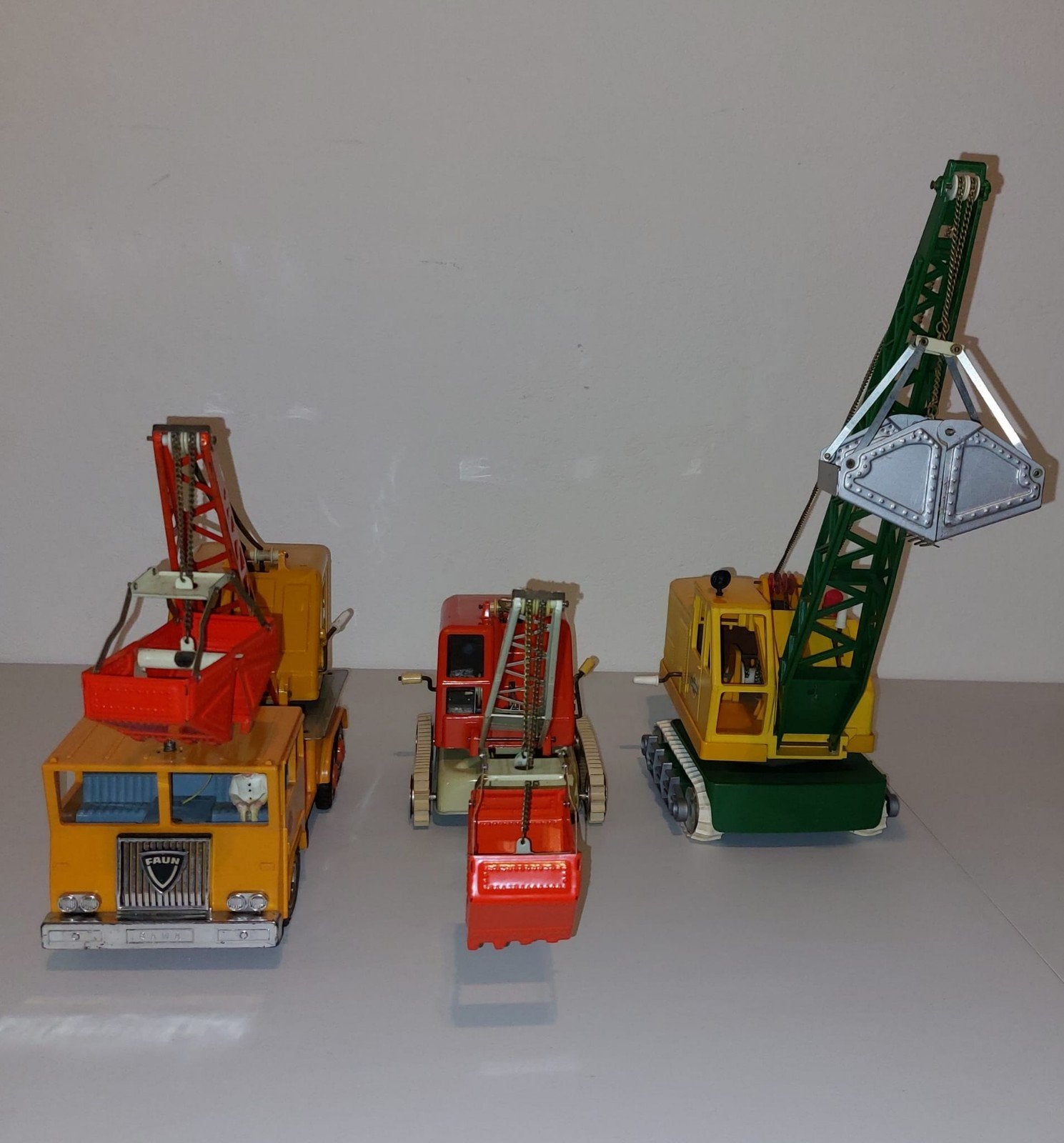 3x Gama kraan Vintage speelgoed., Ophalen