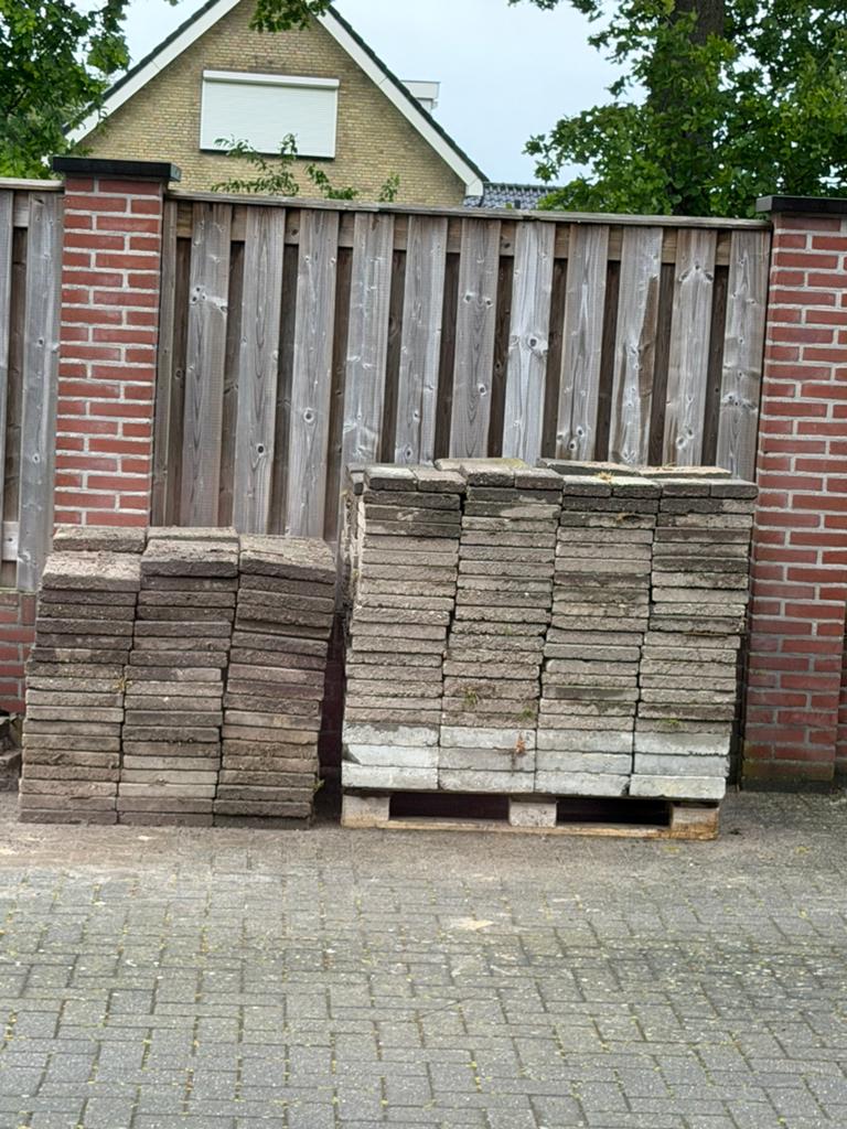Gebruikte betontegels voor terras of pad, Tuin en Terras, Tegels en Klinkers, Ophalen, Gebruikt, 10 m² of meer, Beton