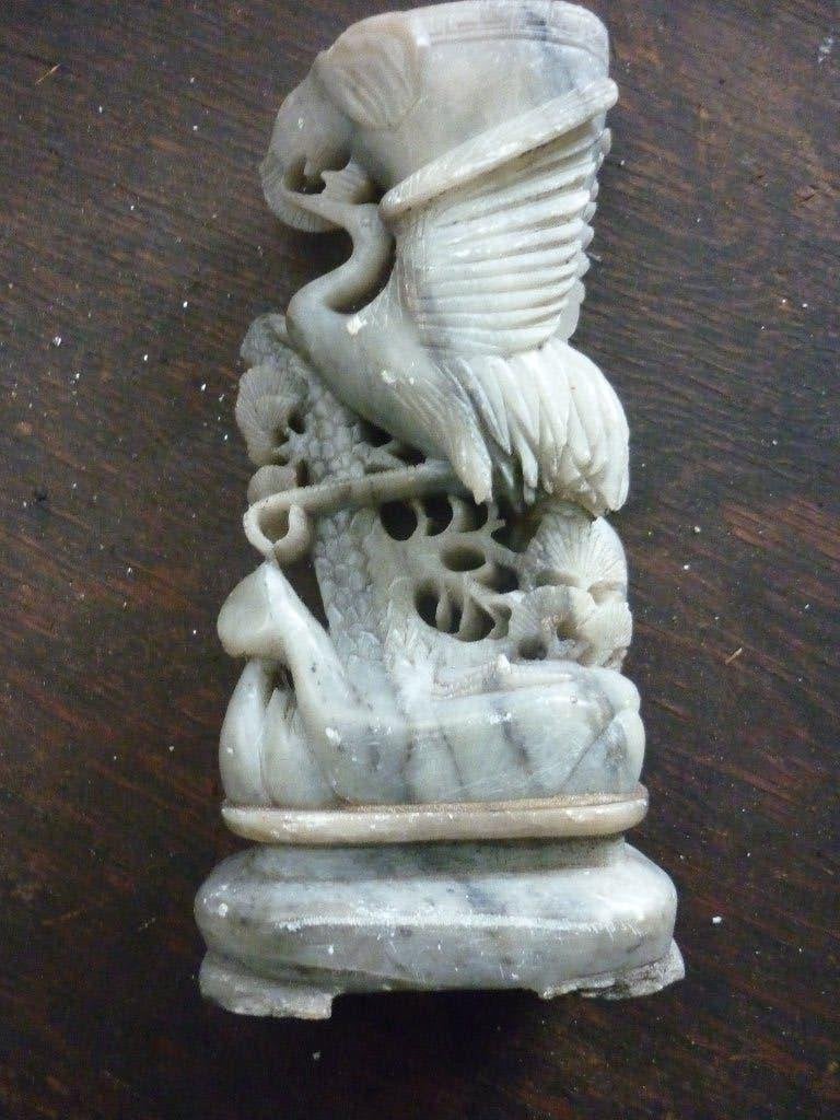 Statue chinoise vintage en stéatite avec grue dans un arbre, Enlèvement ou Envoi, Utilisé, Autres types