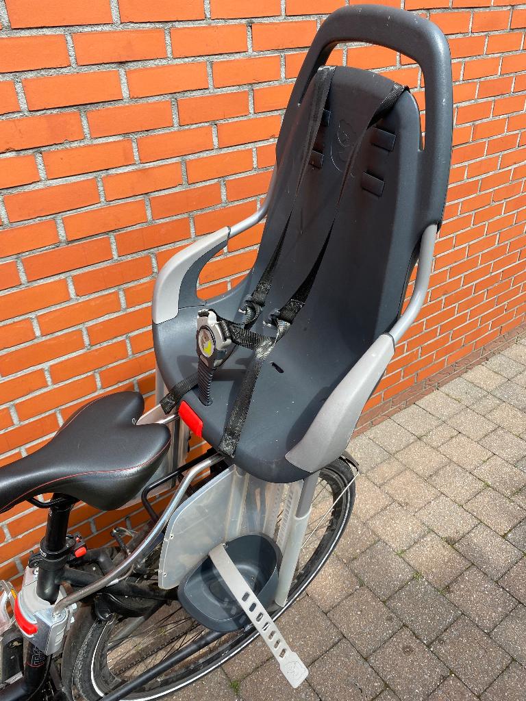 Fietsstoel Qibbel achteraan met 2 framebevestigingen, Ophalen, Achterzitje, 9 t/m 18 kg, Qibbel