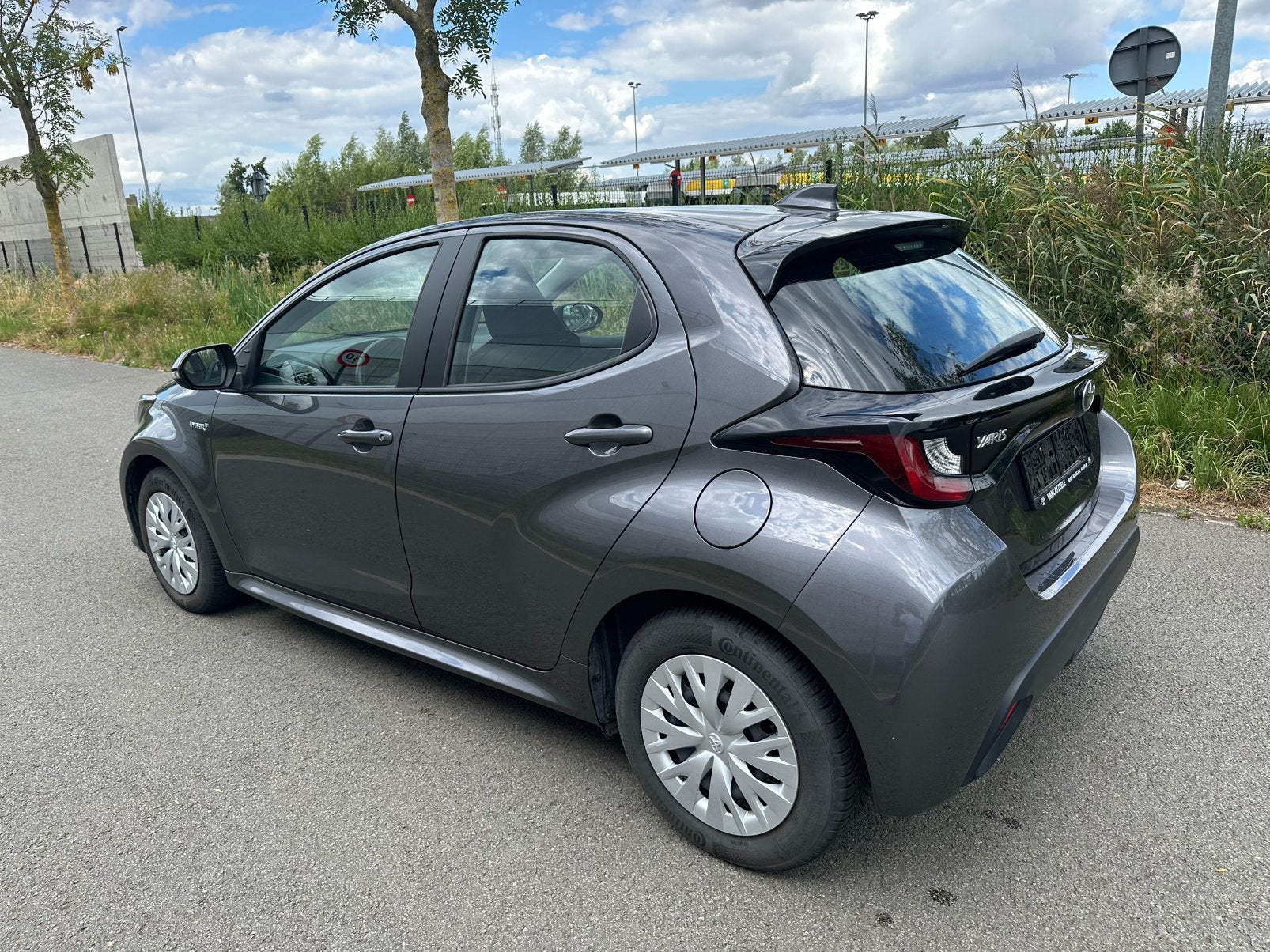 Toyota Yaris|1.5Hybride/Benzine|Automaat|Garantie+Keuring, Auto's, Toyota, Automaat, Dealer onderhouden, Euro 6, 1495 cc