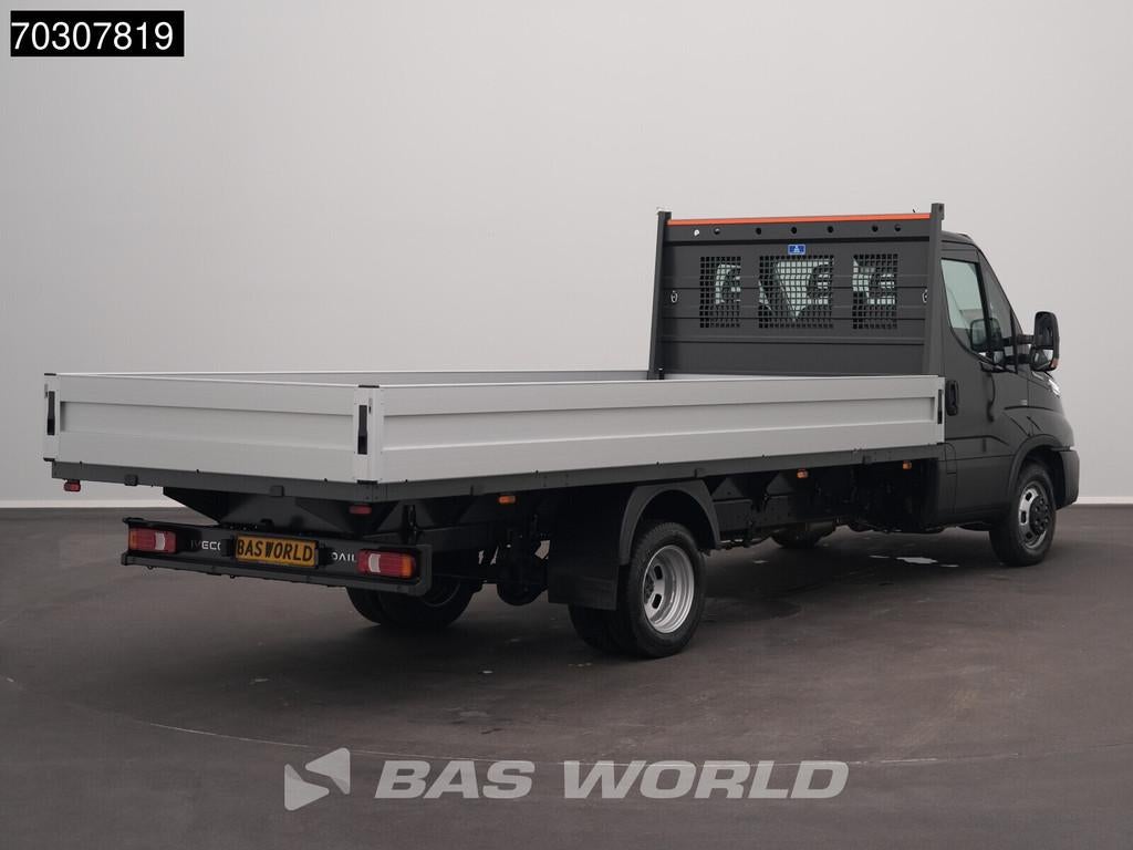 Iveco Daily 35C21 3.0L Automaat Open Laadbak 210PK Dubbelluc, Auto's, Stof, Euro 6, 4 cilinders, Iveco