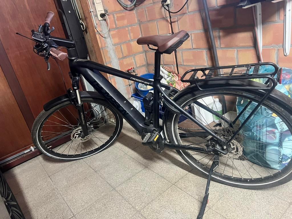 Thompson Urban Crossover elektrische herenfiets, Fietsen en Brommers, Elektrische fietsen, Ophalen, Zo goed als nieuw, 50 km per accu of meer