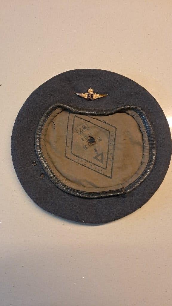 BELGIQUE - ABL - COIFFURES DIVERSES, Collections, Enlèvement ou Envoi, Armée de terre, Casque ou Béret