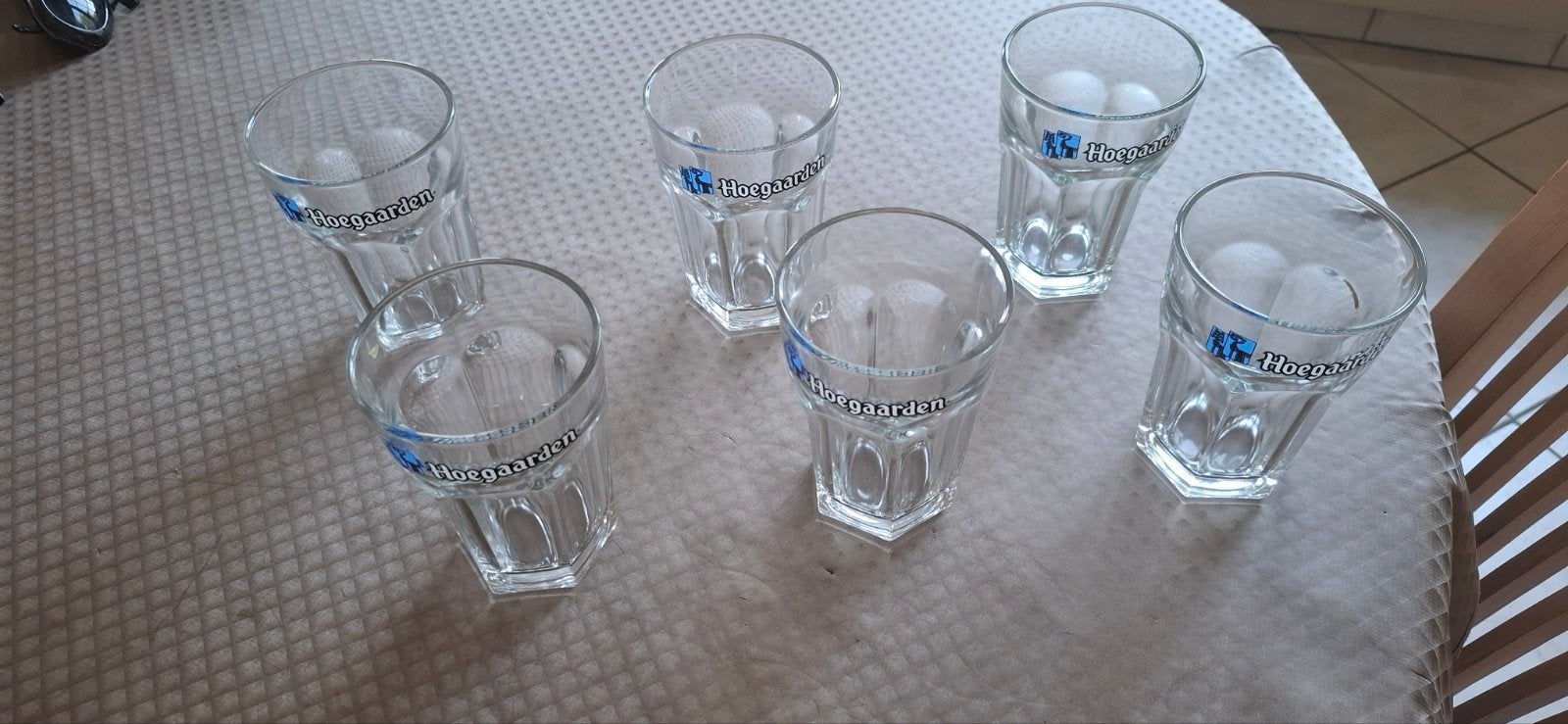 6 glazen van Hoegaarden, 6 €, Verzamelen, Ophalen
