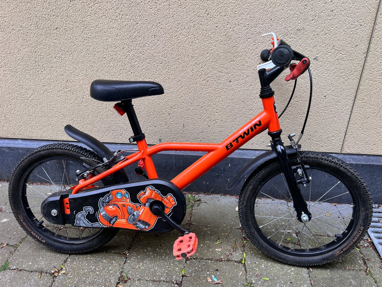 FIETS BTWIN ROBOT 500 ORANJE 16 INCH - KINDEREN, Ophalen, Zo goed als nieuw, Velgrem, 16 tot 20 inch