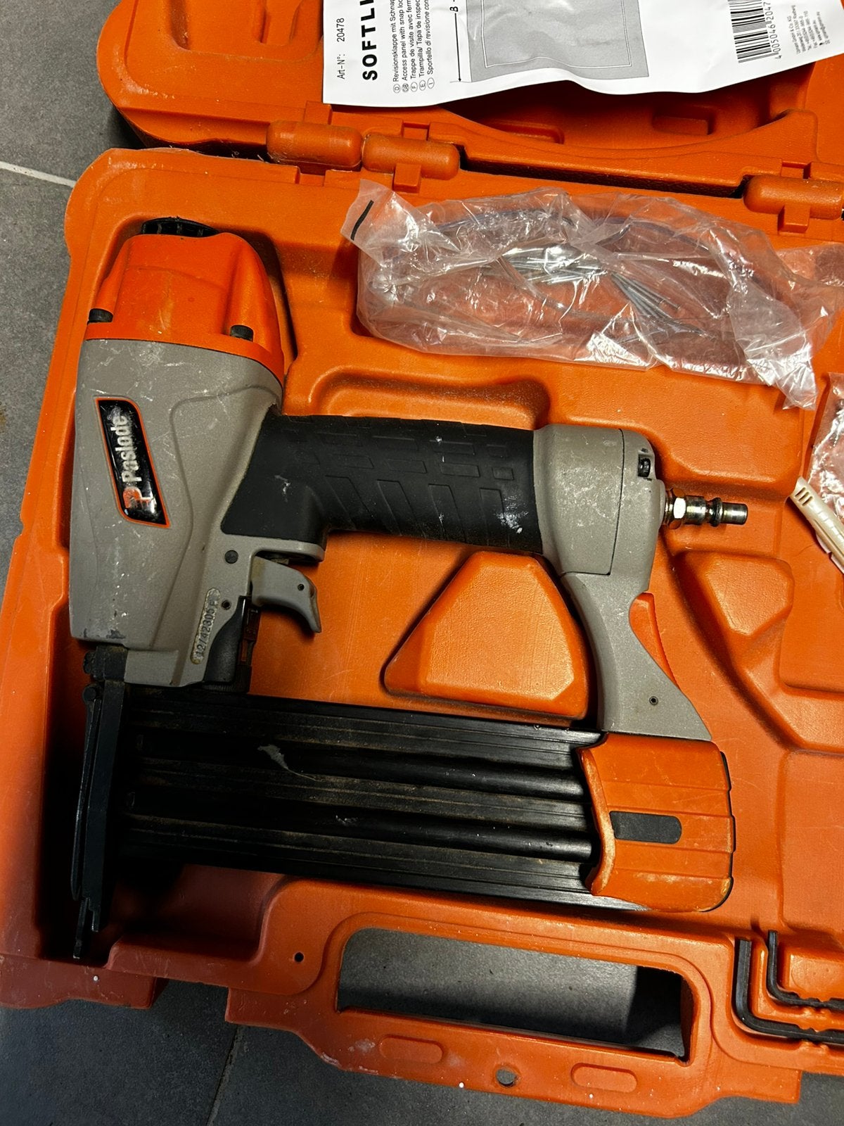 Pistolet paslode, Doe-het-zelf en Bouw, Gereedschap | Handgereedschap, Ophalen of Verzenden, Gebruikt