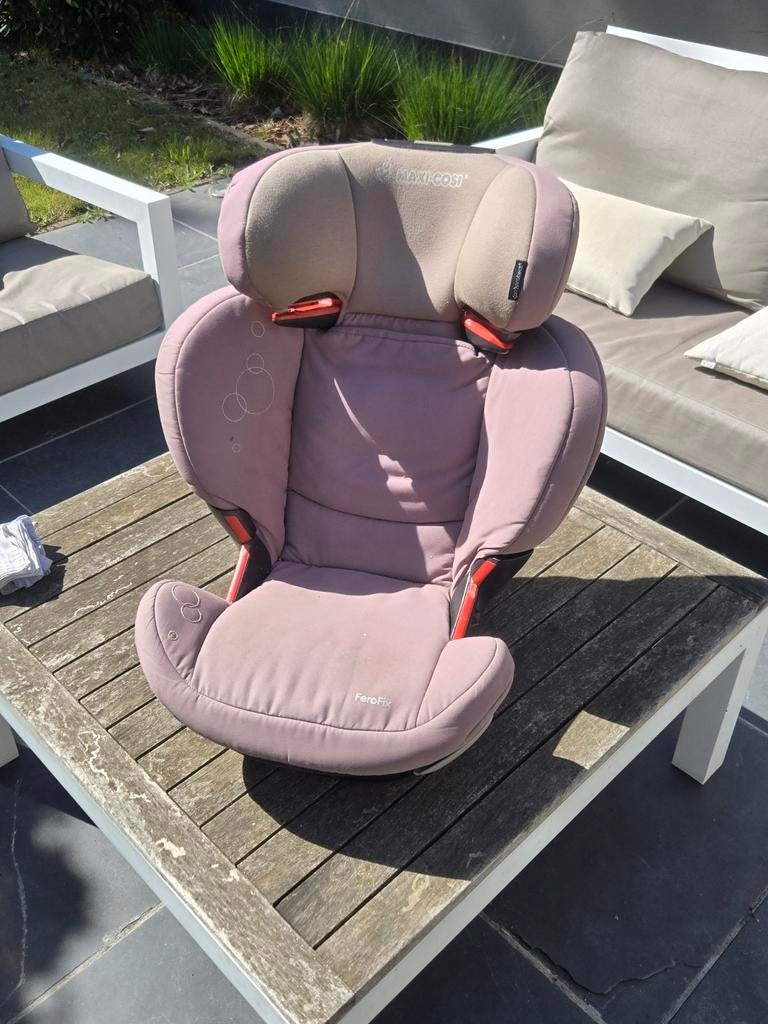 Kinderstoel Maxi cosi I size, Ophalen, Autogordel of Isofix, Gebruikt, Verstelbare rugleuning