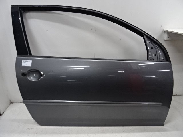 PORTE AVANT DROITE Volkswagen Golf V (1K1) (02-2001/12-2010), Autos : Pièces & Accessoires, Utilisé, Droite, Volkswagen, Porte