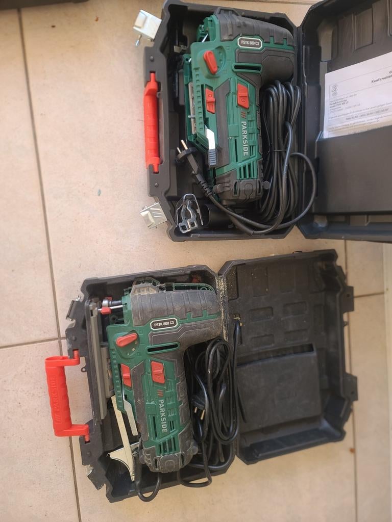 2 scies sautteuses parkside pour pieces ou à reparer, Enlèvement ou Envoi