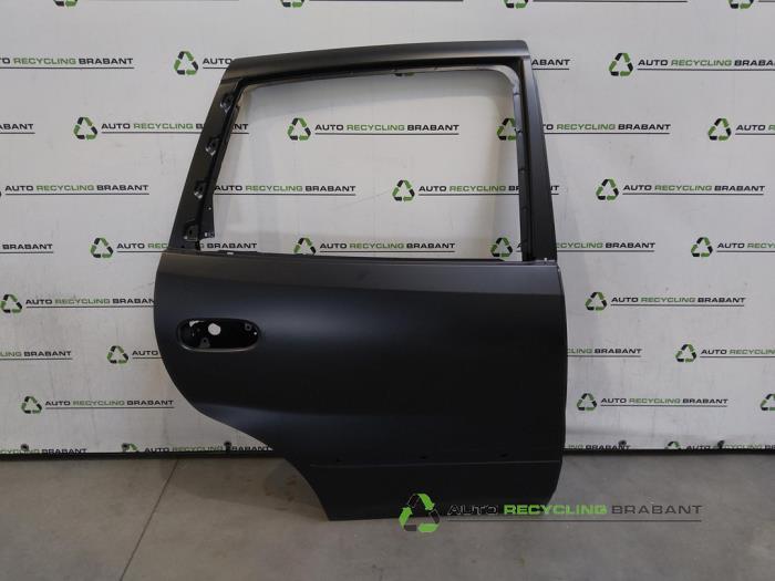 Portier 4Deurs rechts-achter van een Nissan Almera Tino, Gebruikt, -, Deur, -