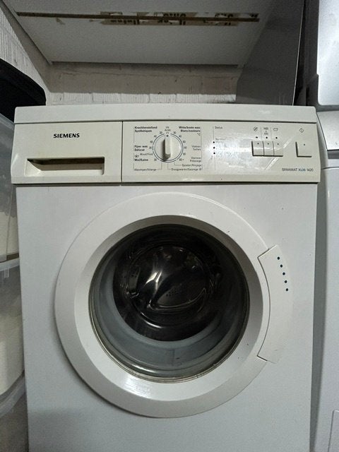 Machine a laver, 85 à 90 cm, 4 à 6 kg, Chargeur frontal, Enlèvement