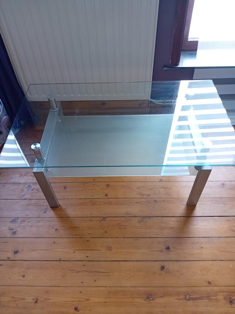 Table en verre, Enlèvement, Verre