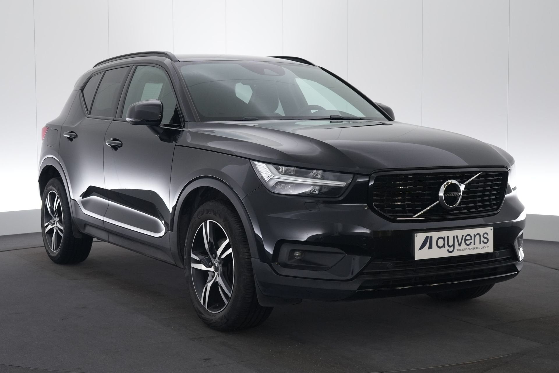 (2ATD033) VOLVO XC40, Autos, https://public.car-pass.be/vhr/7b4fa4ff-c4a8-4fac-98e1-1a1c49283bb4, Achat, Euro 6, Entreprise