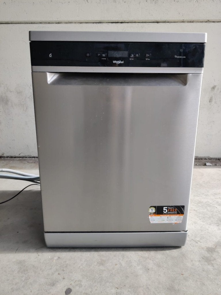 WHIRLPOOL Vaatwasser D (WFC 3C34 AP X), Elektronische apparatuur, Ophalen, Gebruikt, Minder dan 10 liter, 85 tot 90 cm