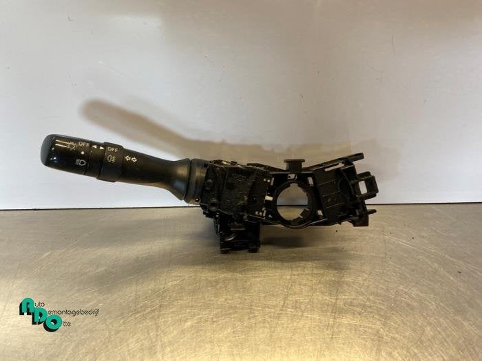 Commutateur feu clignotant d'un Toyota Aygo (Aygo 08-), -, 3 mois de garantie, Toyota, Utilisé