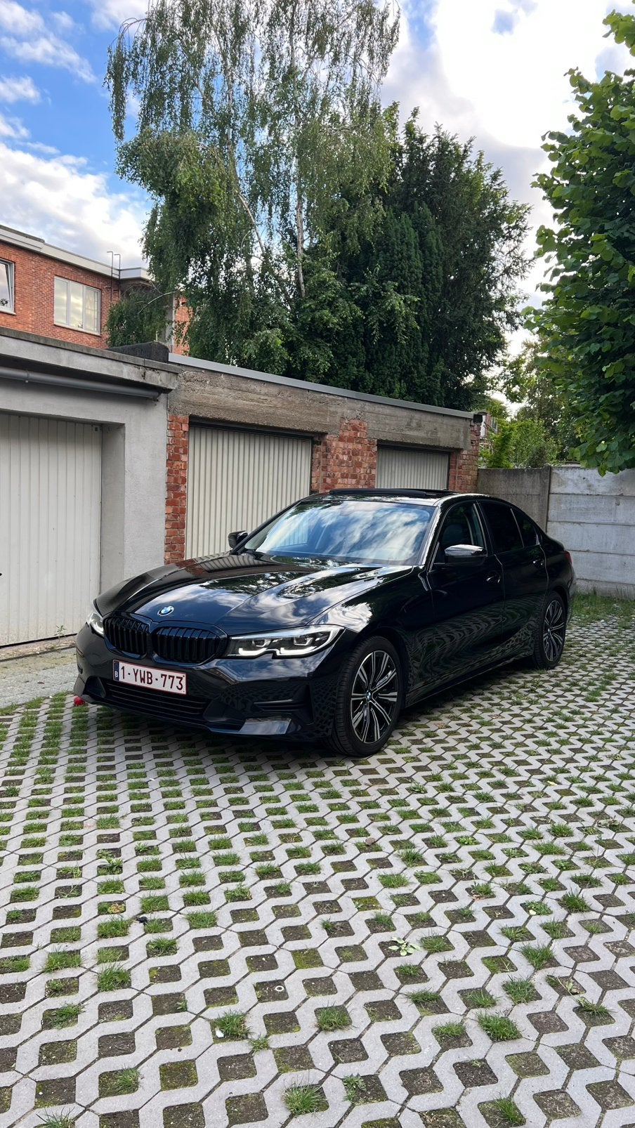 BMW 320i te koop, Auto's, BMW, Particulier, 3 Reeks, ABS, Achteruitrijcamera, Adaptieve lichten, Airbags, Airconditioning, Apple Carplay
