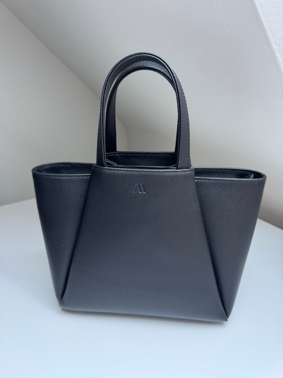 KAAI Mini Pyramid zwart, Ophalen, Nieuw, Zwart