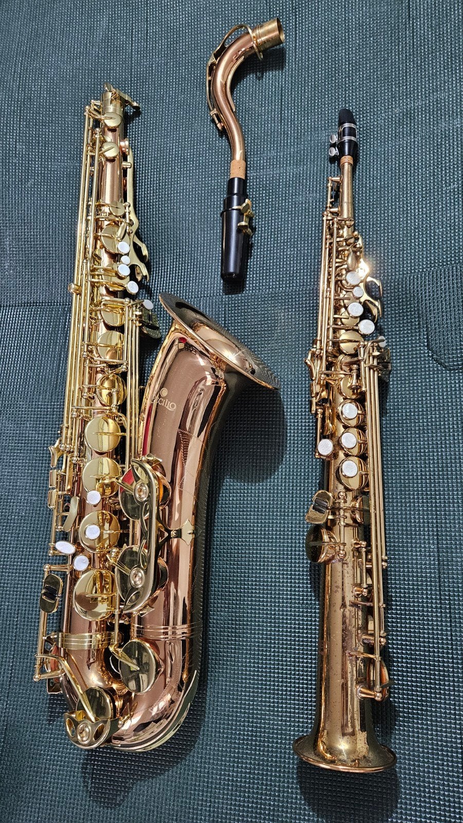 lot saxophone tenor et soprano, Enlèvement, Comme neuf, Soprano, Avec valise