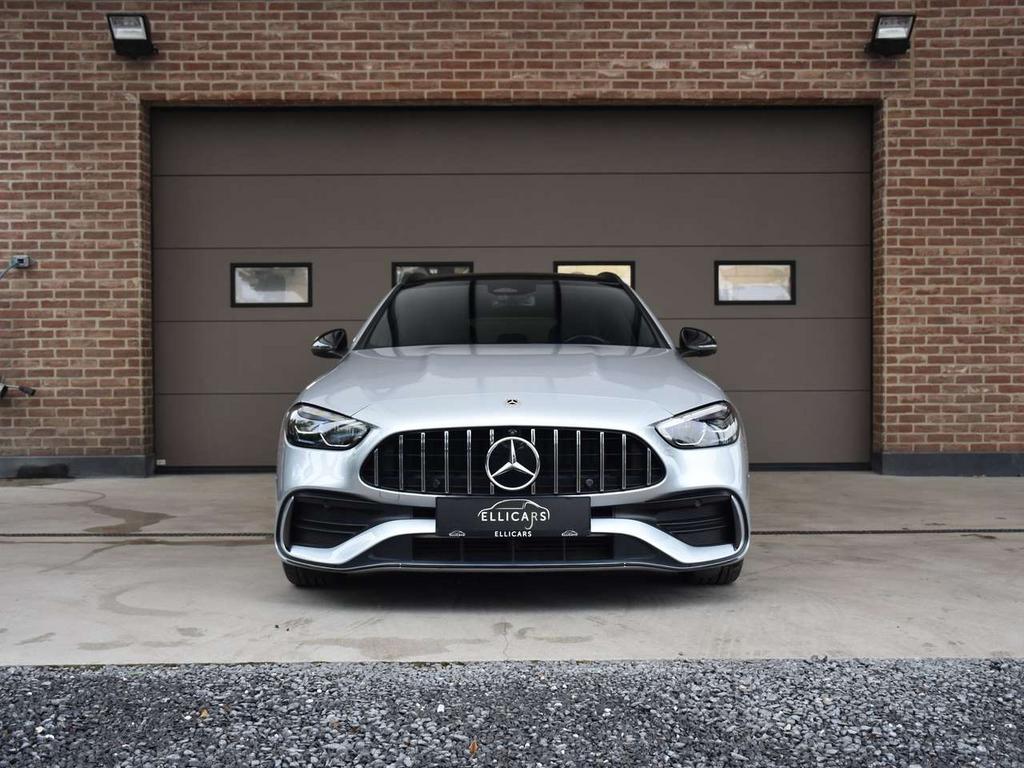 Mercedes-Benz C 180 BREAK AMG LINE / 360 ° CAMERA / SCHUIFD, Auto's, Zwart, 4 cilinders, 0 kg, Bedrijf