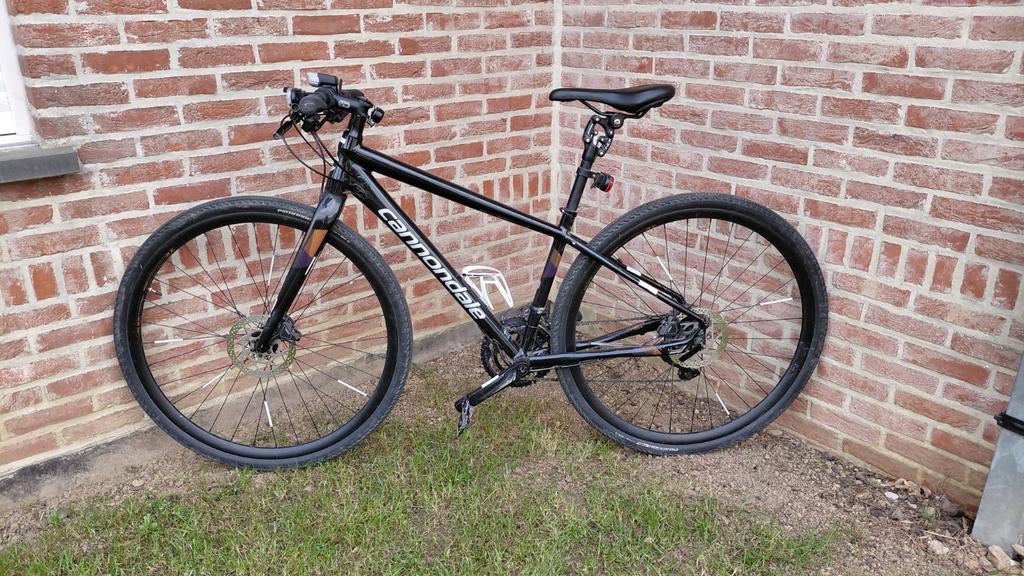 Vélo hybride rapide Connondale. Très bon état, Vélos & Vélomoteurs, Vélos | Hommes | Vélos de sport & Vélo de randonnée, Comme neuf