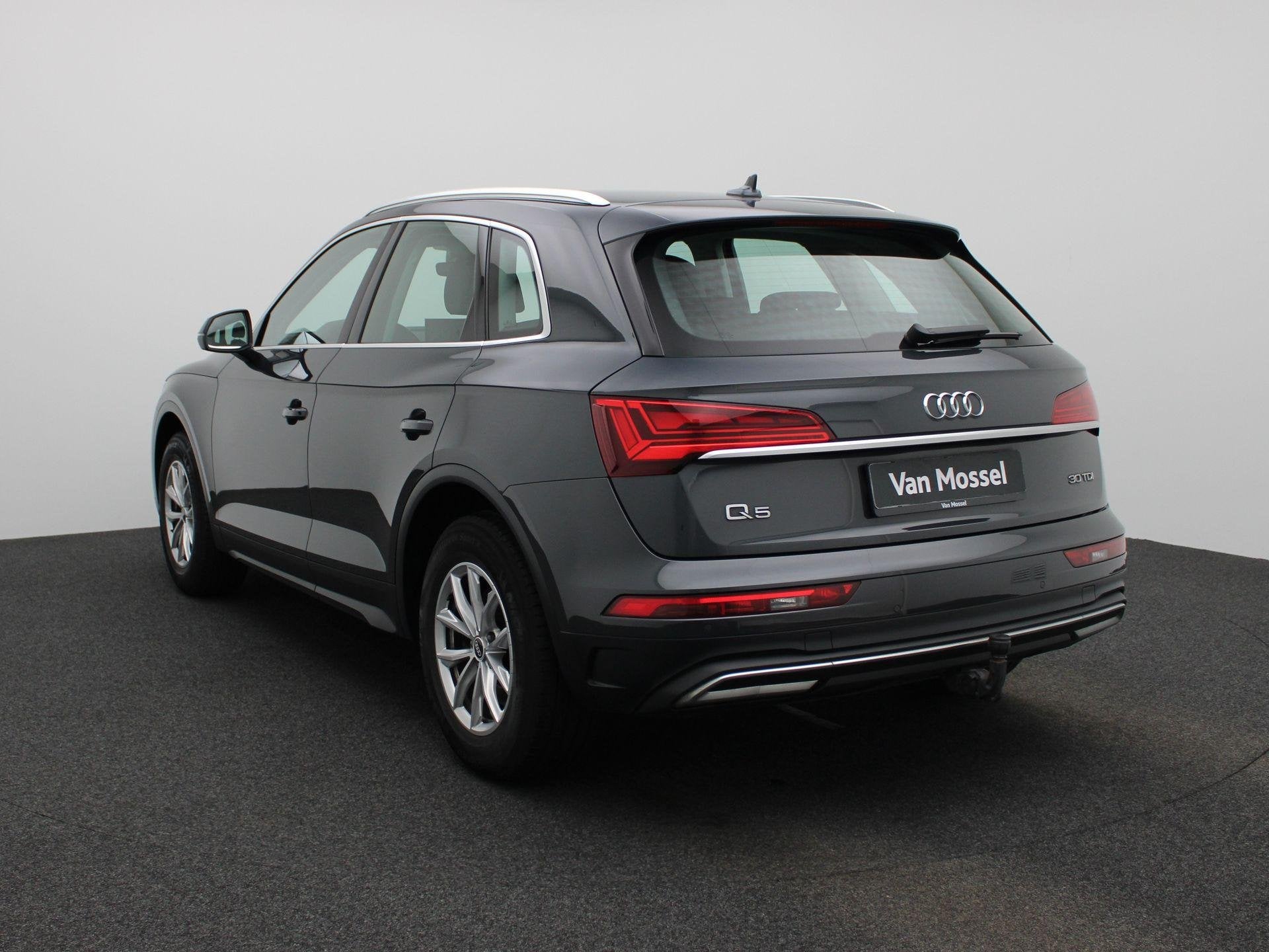 Audi Q5 Business Edition 30 TDI (automatique), Autos, Audi, 100 kW, Argent ou Gris, Electronic Stability Program (ESP), 5 portes