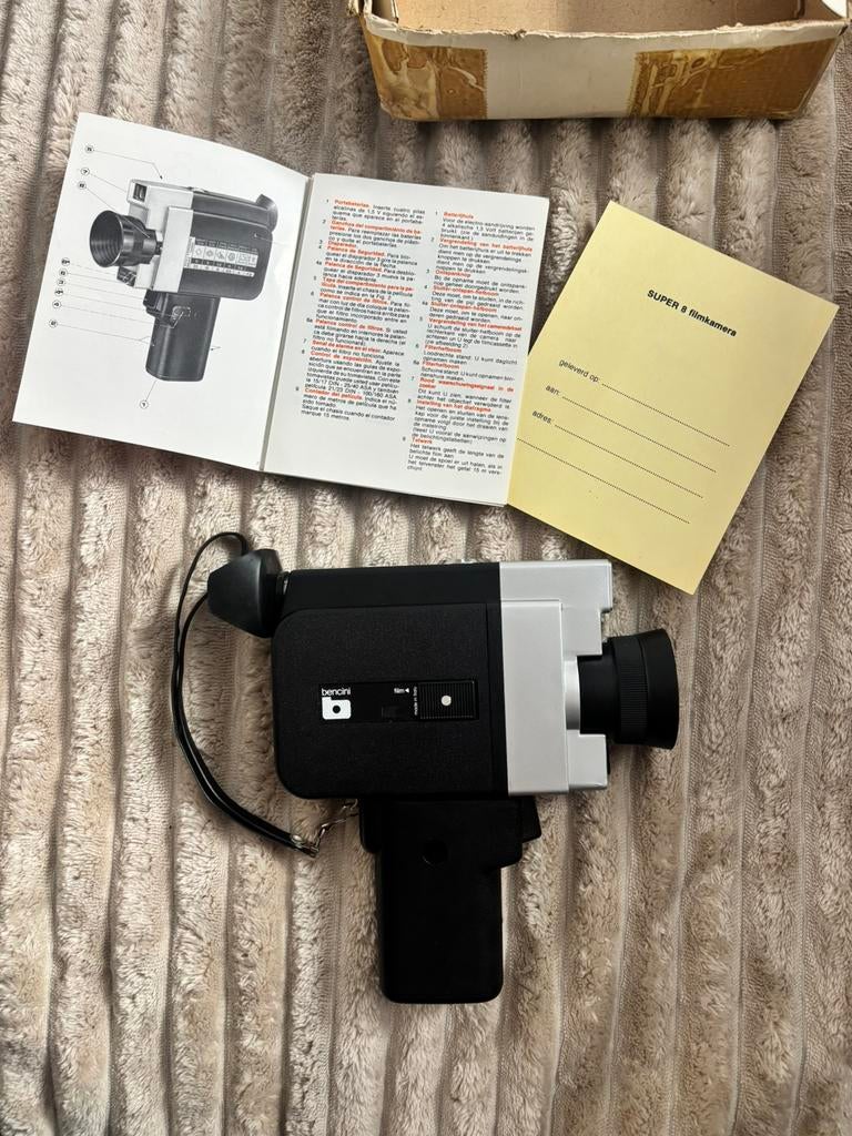 Caméra vidéo Super 8, Enlèvement, Caméra