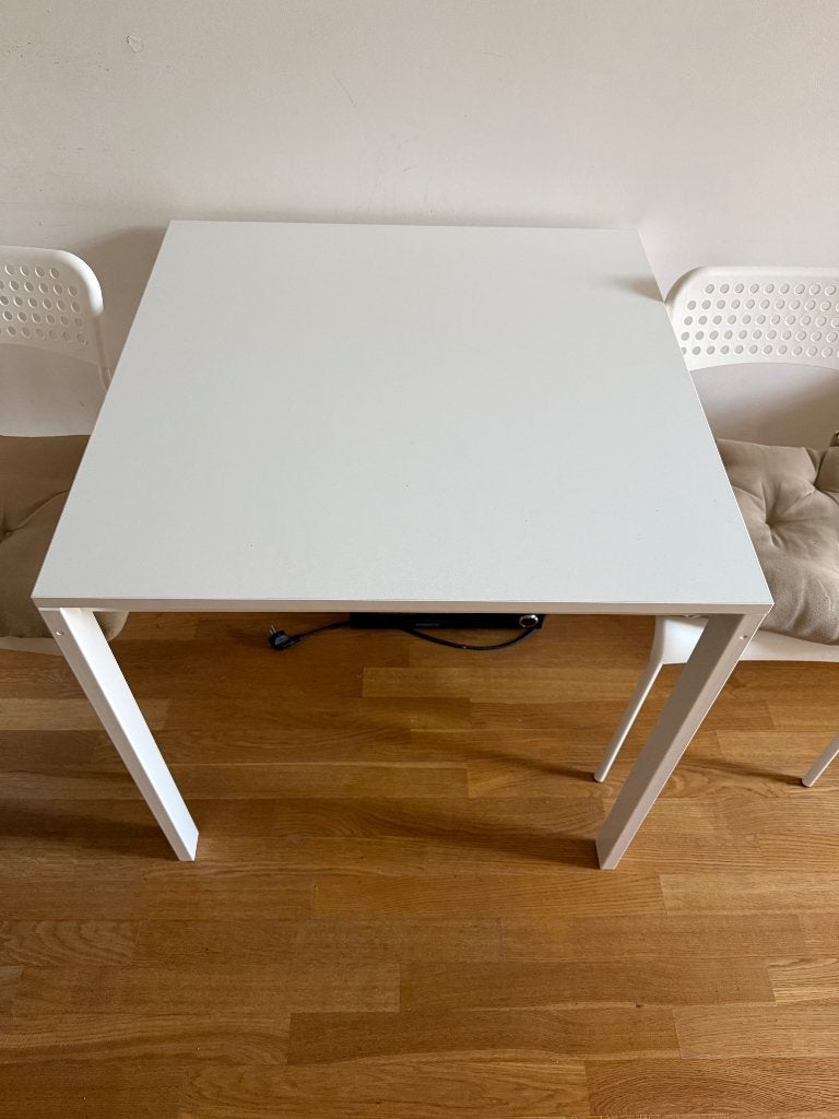 Table& deux chaises, Maison & Meubles, 50 à 100 cm, Enlèvement, IKEA, Carré