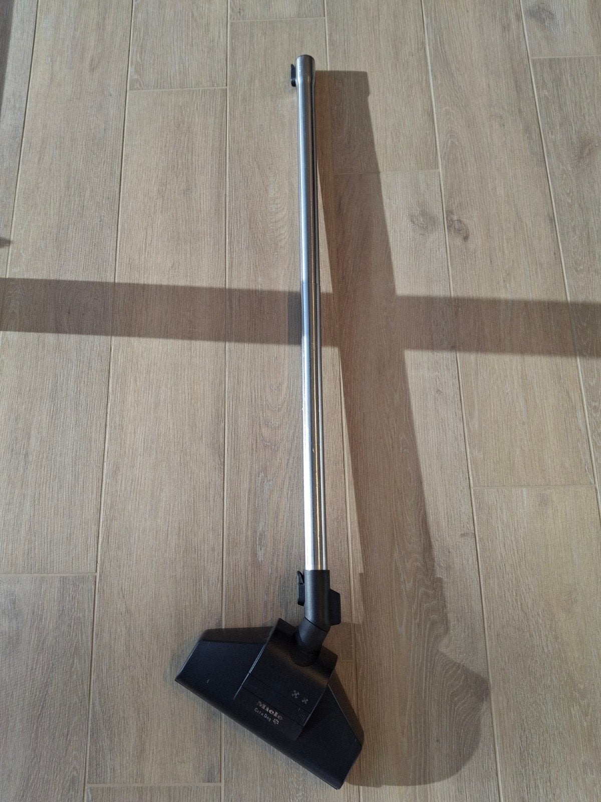 Miele stofzuigsteel en -voet (origineel), Ophalen, Zo goed als nieuw