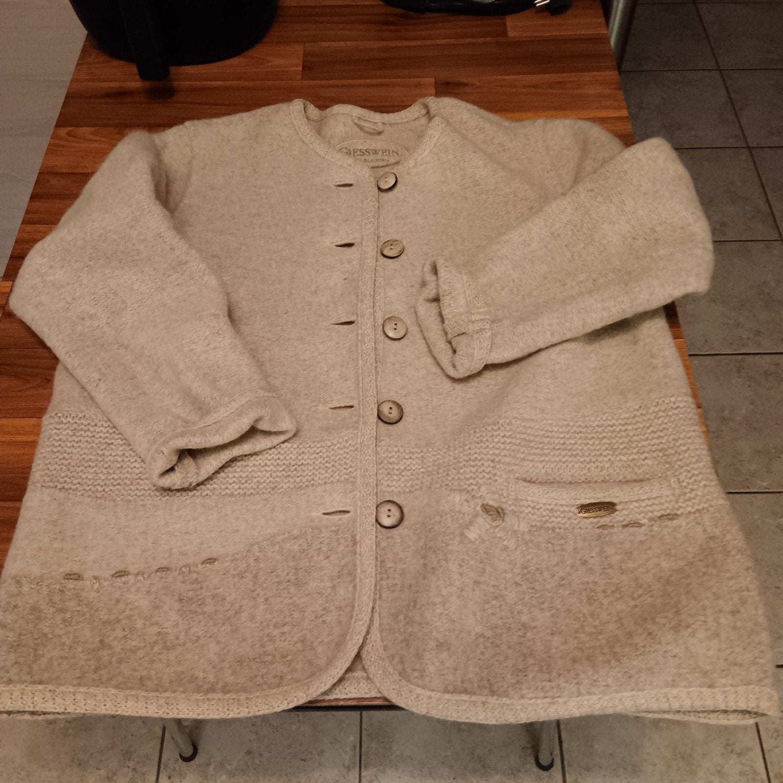 Giessenlanden vest, Ophalen, Maat 42/44 (L)