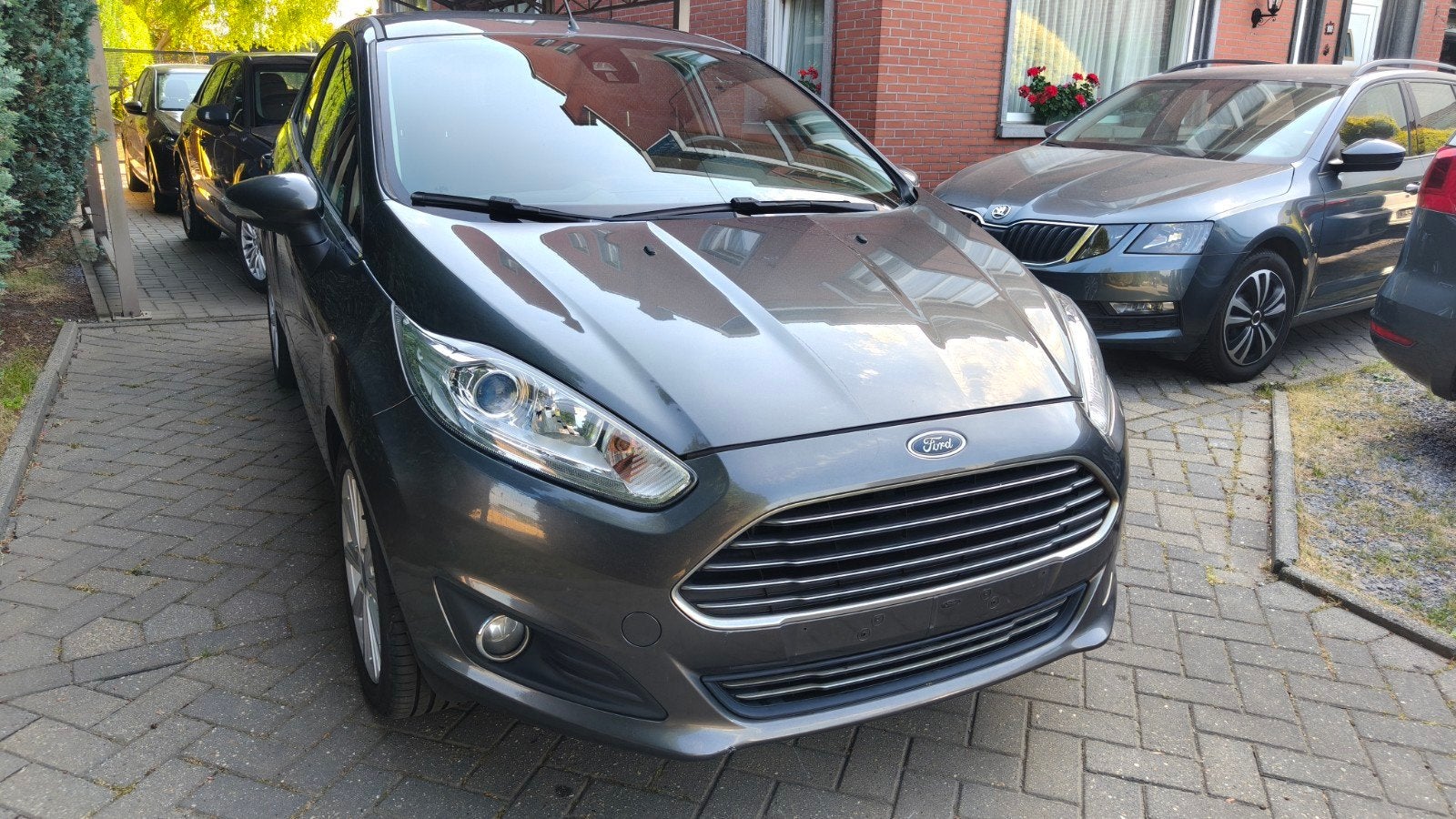 Ford Fiesa 1.5 Tdci 55 kw (Prix à l'exportation), Autos, Ford, Argent ou Gris, Achat, Euro 6, Entreprise