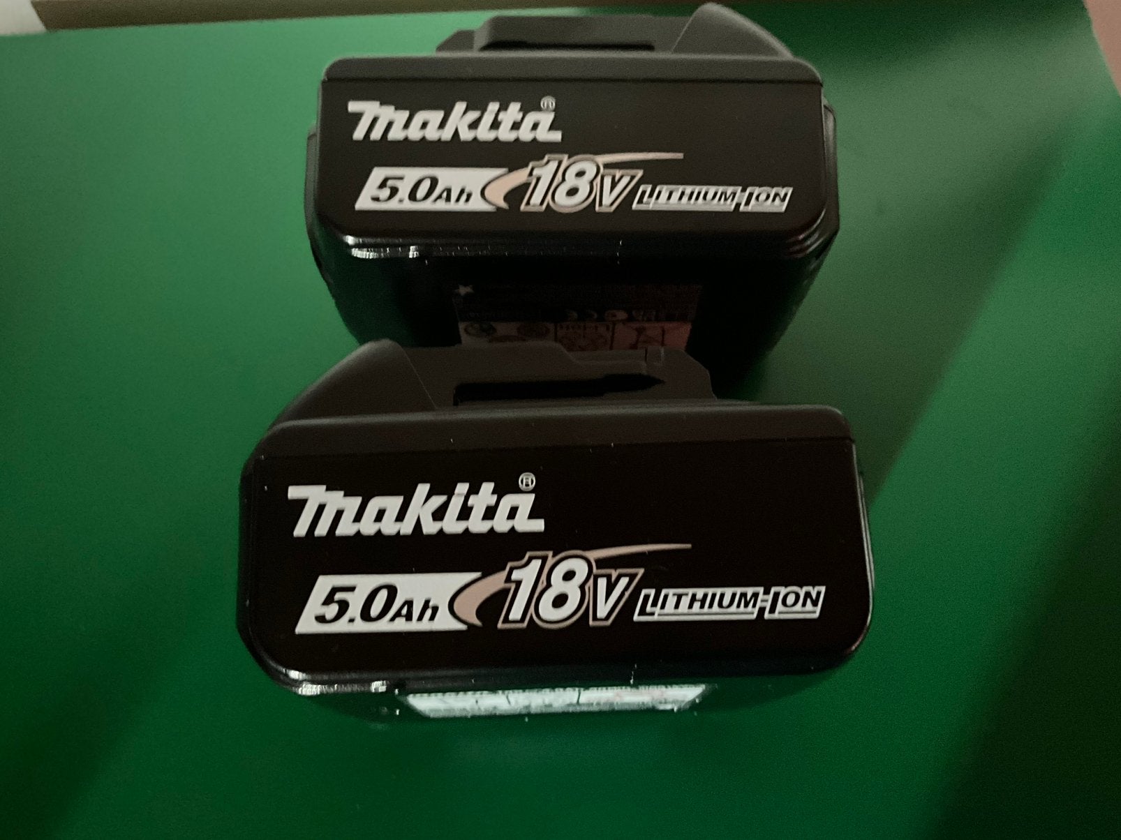 Nouvelle batterie Makita 18v 5ah originale, Enlèvement ou Envoi, Neuf