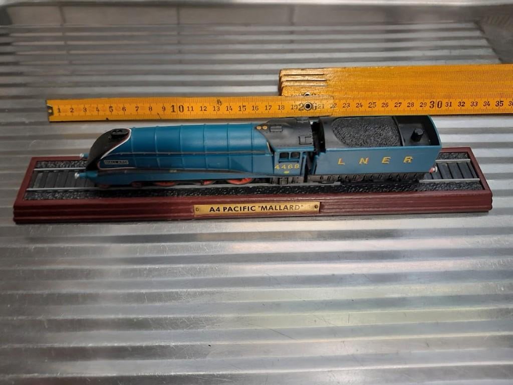 Ensemble de 12 trains, Enlèvement, Utilisé, Set de Trains