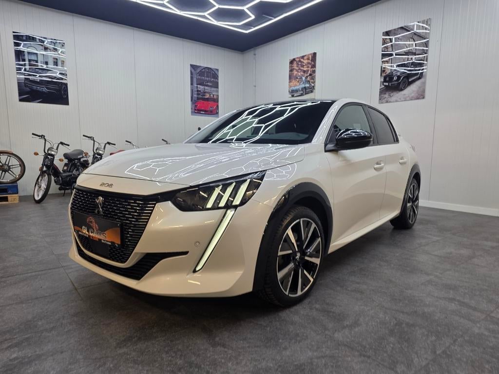 PEUGEOT 208 GT-LINE BENZINE 2020 39dKM NIEUWSTAAT, Auto's, Euro 6, 1199 cc, Wit, Bedrijf
