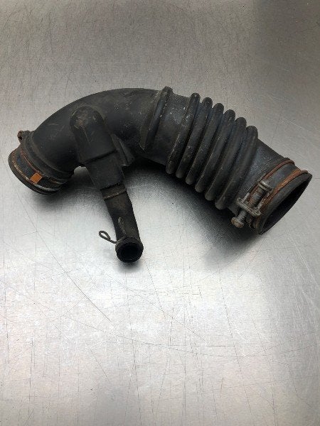 LUCHTAANZUIGSLANG Toyota iQ (01-2009/12-2015) (|1788140040|), Gebruikt, Toyota