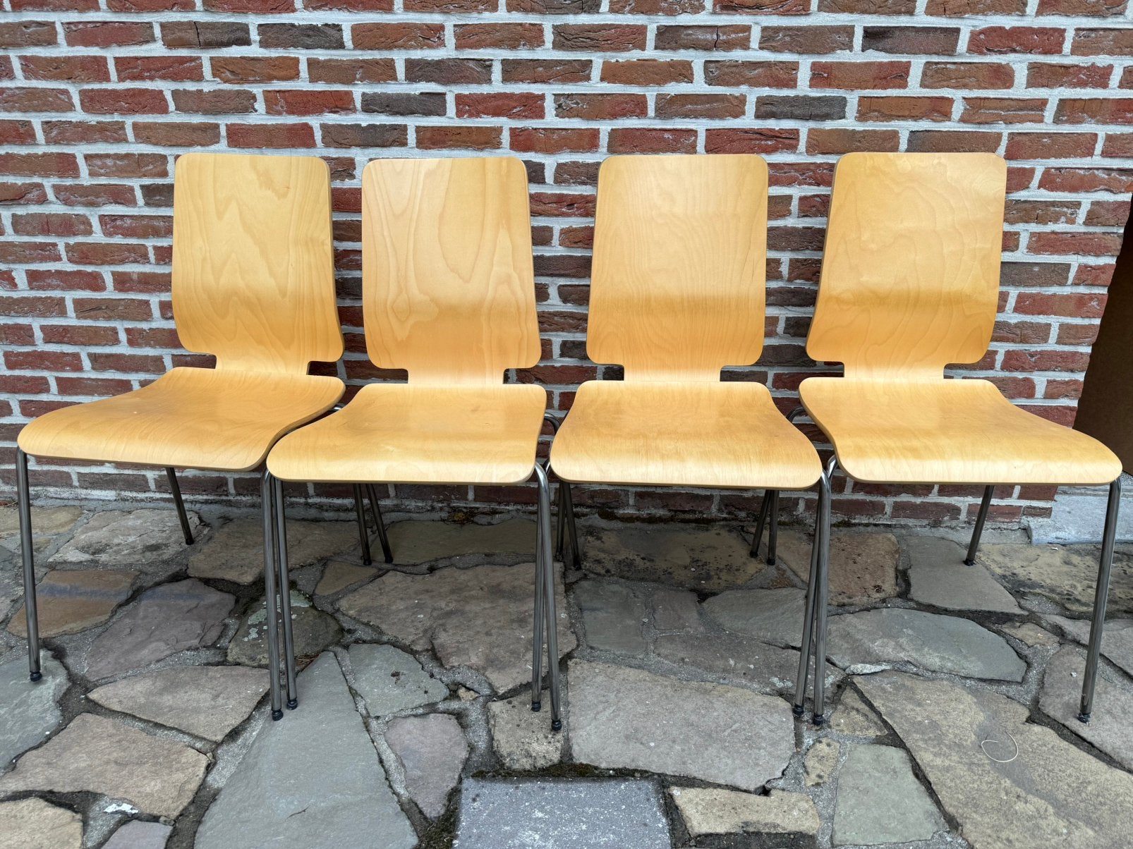 4 Gilbert stoelen, Enlèvement, Utilisé
