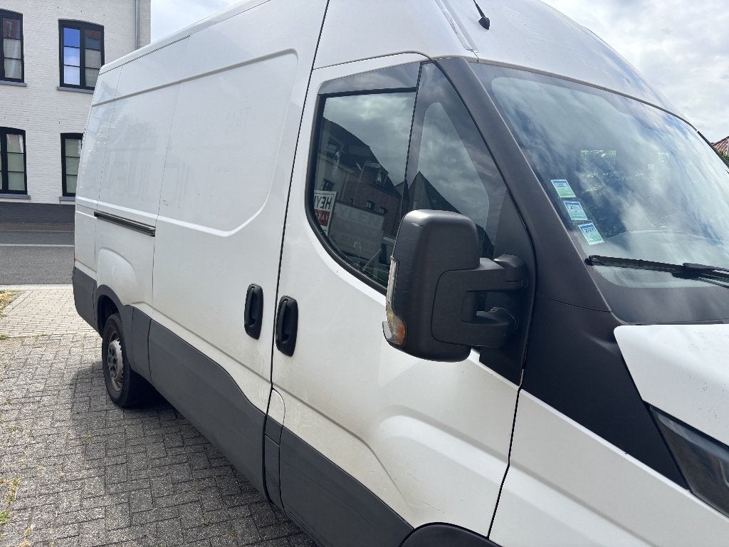 iveco daily, Auto's, Automaat, 4 deurs, Stof, Euro 6