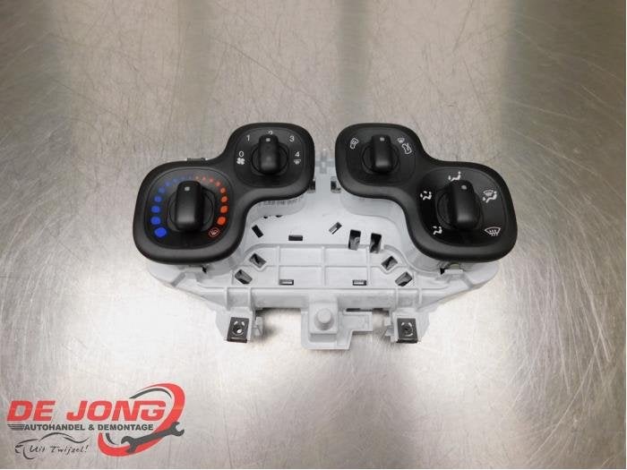 Panneau de commandes chauffage d'un Fiat Panda, Autos : Pièces & Accessoires, Tableau de bord & Interrupteurs, Fiat, Utilisé, 3 mois de garantie