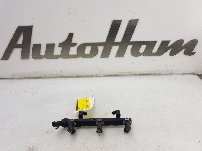 RAMPE D'INJECTION Volkswagen Up! (121) (|04C133317M|), Utilisé, Volkswagen
