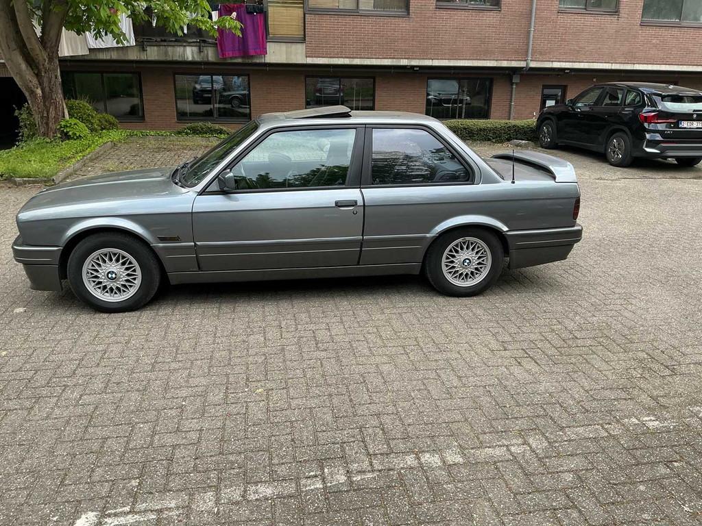 BMW 325i 325 i Oldtimer, Automaat, Bedrijf, Overige carrosserie, BMW