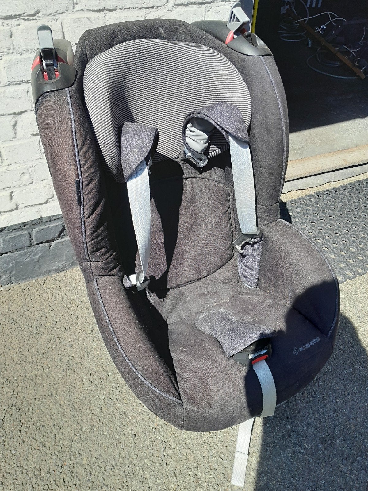 autostoel Maxi Cosi, Ophalen
