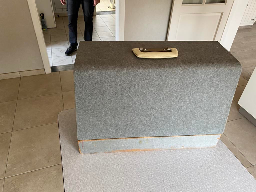 Naaimachine, Ophalen, Gebruikt