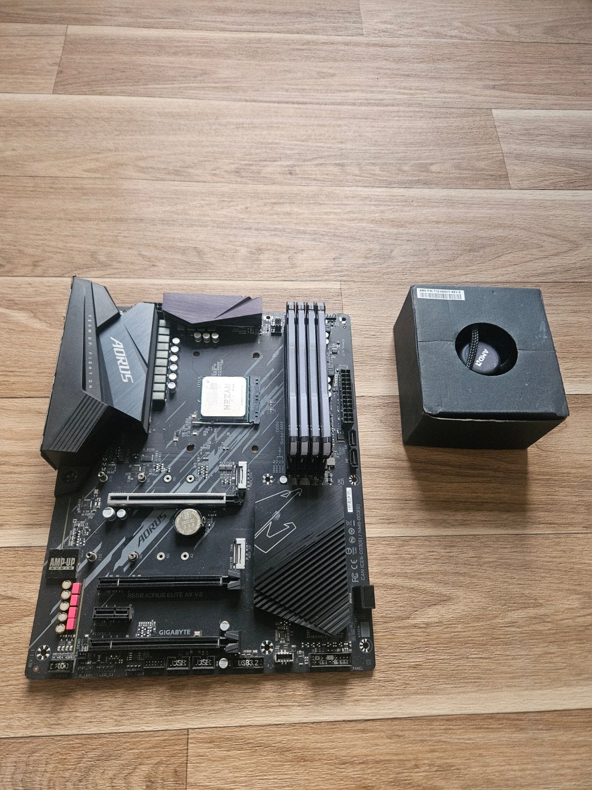 32GB DDR4 - RYZEN 5 5600 - B550 AORUS ELITE AX V2, Informatique & Logiciels, Enlèvement ou Envoi, AMD, DDR4